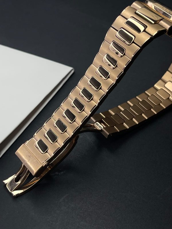 Patek Philippe Nautilus 5712/1R-001