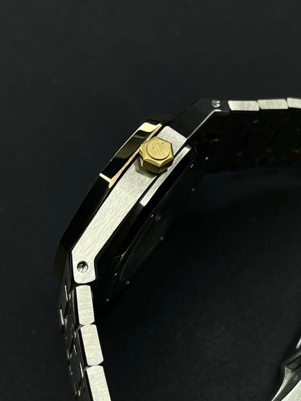 IMG-20251104-WA0006 Audemars Piguet Royal Oak Two-Tone