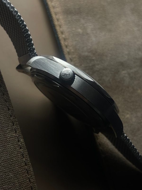 IMG-20251118-WA0090 Omega Seamaster Diver 300M 007 Edition watch with a titanium mesh bracelet Swiss Grade