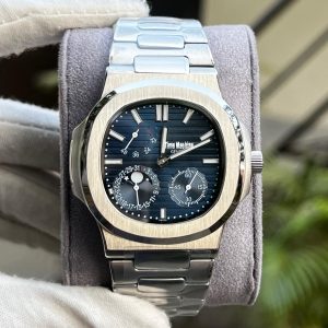 Patek Philippe Nautilus Ref. 5712 Master Grade