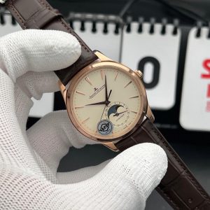 jaeger-LeCoultre Master Ultra Thin Moon watch in rose gold with an eggshell dial and brown strap Swiss Grade