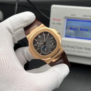 Patek Philippe Nautilus 5712R-001 watch in rose gold with a black-brown dial and a  strap swiss 1:1 grade