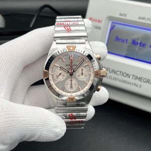 Breitling Chronomat B01 42 featuring a stainless steel and  red gold case with a matching Rouleaux bracelet  Swiss 1:1 Grade