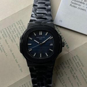 Patek Philippe Nautilus 5711/1A-010 black-blue dial European grade