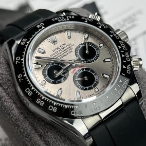 Rolex Cosmograph Daytona silver dial Master grade