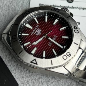 TAG Heuer Aquaracer red dial Master Grade