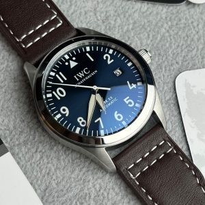 IWC Schaffhausen Pilot's  with vibrant blue dial Master Grade